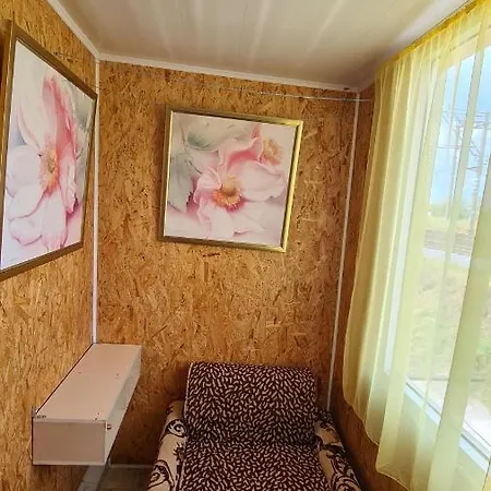 Apartment Near The Sea