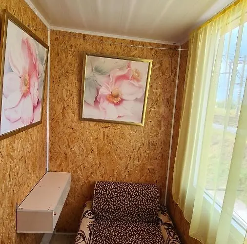 Apartment Near The Sea